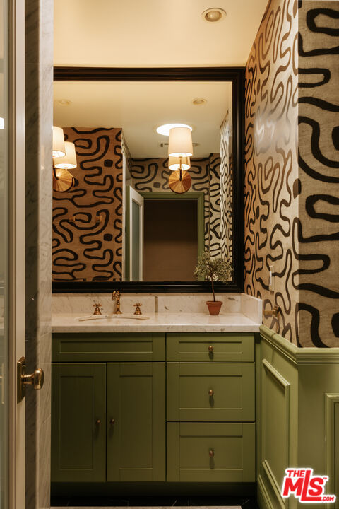 Bath vanity, 16822 Escalon Dr