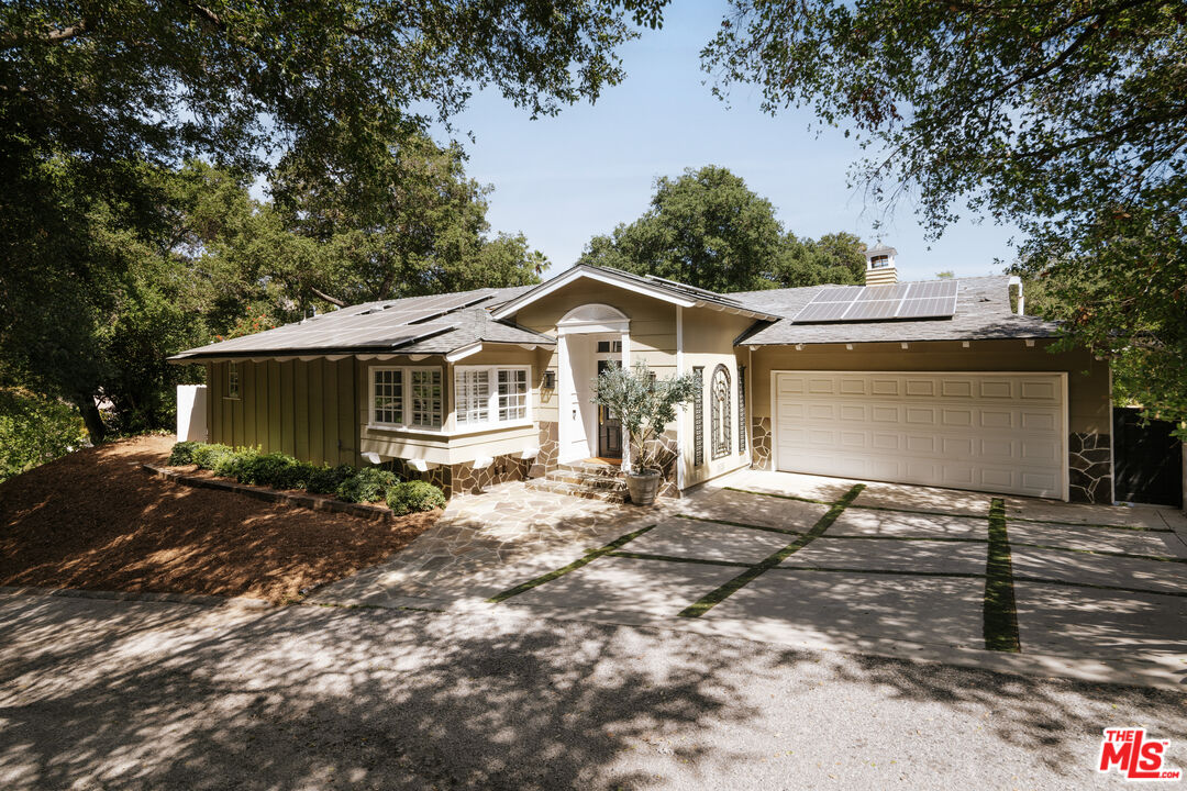 Front of the home, 16822 Escalon Dr
